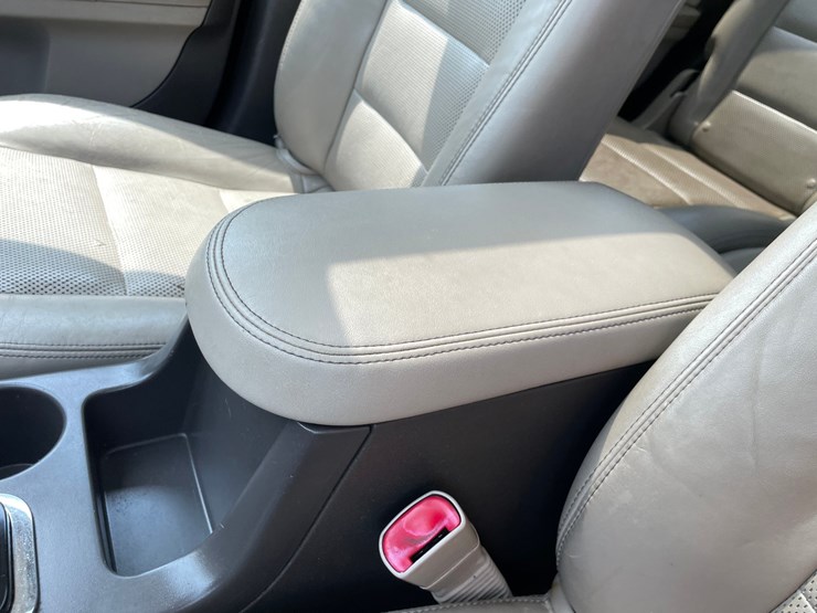 2008-ford-taurus-x-image-75