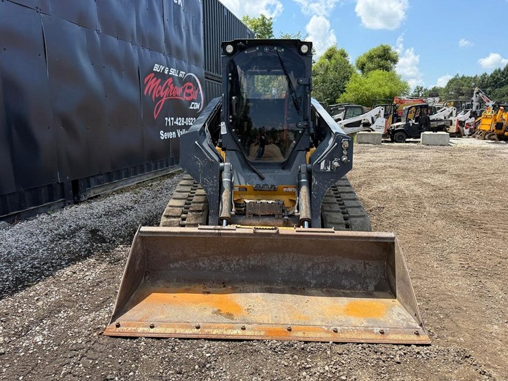 2023-deere-333g-image-7