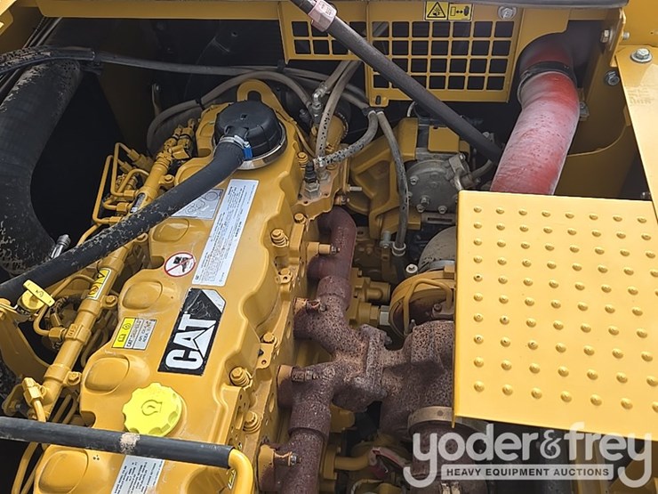 2019-caterpillar-336-image-59