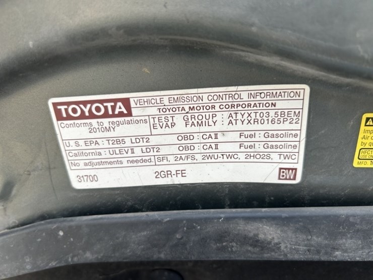 2010-toyota-highlander-image-47