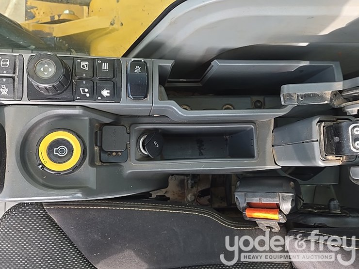 2019-caterpillar-336-image-70