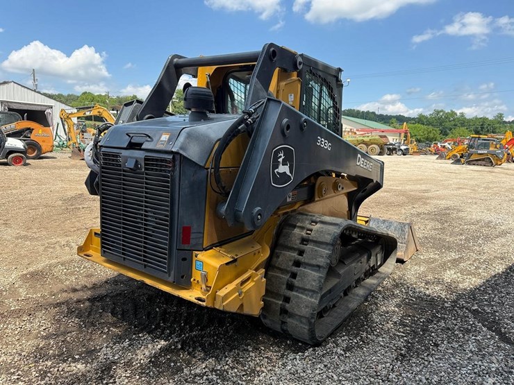2023-deere-333g-image-4