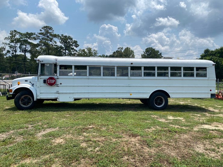 1996-international-3800-image-2