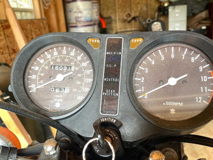#5707-•-1978-suzuki-gs550-(no-title)-image-11