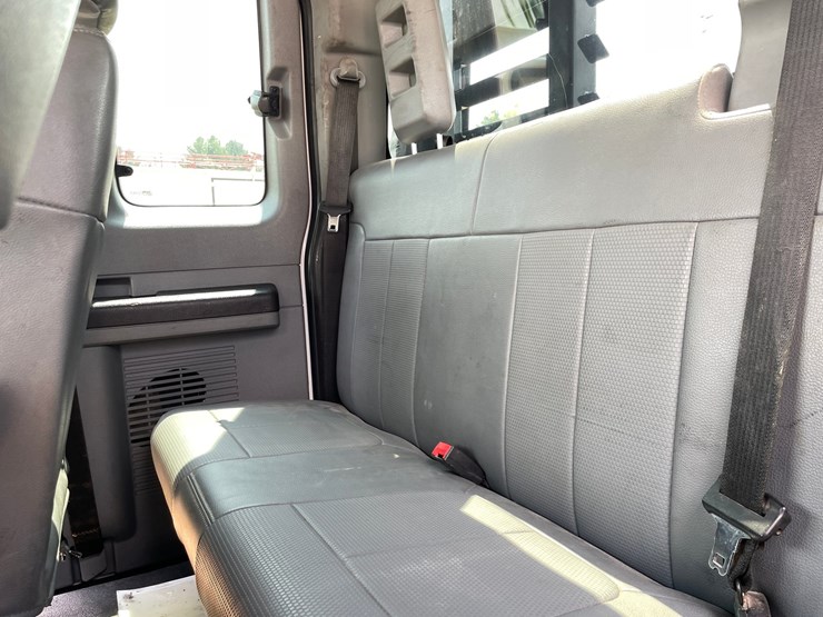 2015-ford-f550-image-52