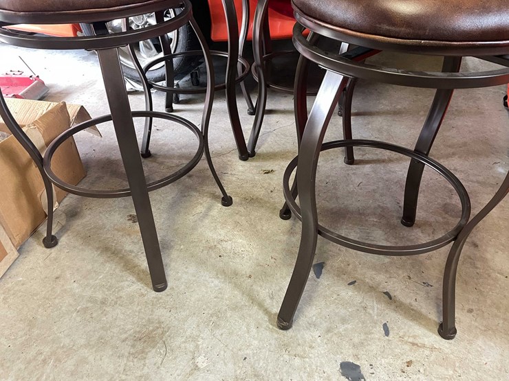 #5740-•-(4)-bar-stools-image-12