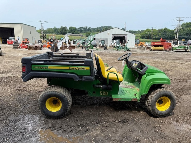 2014-john-deere-gator-tx-image-5