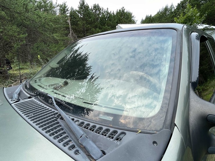 #5703-•-2004-king-ranch-ford-(has-wi-title)-image-54