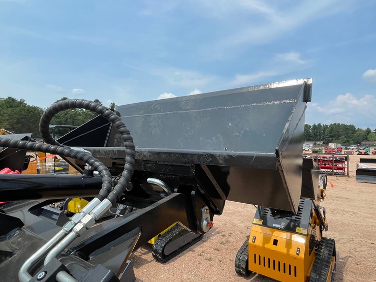 #5595-•-mms-sl-323tz-mini-skid-steer-loader-(mosinee,-wi)-image-8