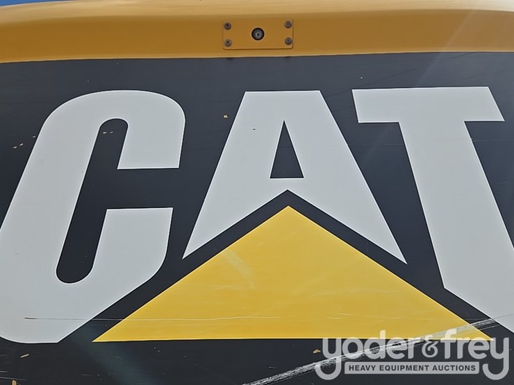 2019-caterpillar-336-image-68