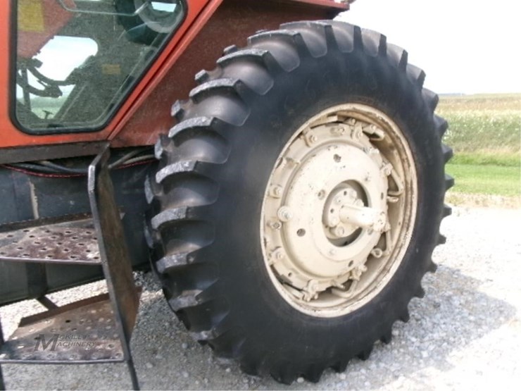 1978-allis-chalmers-7045-image-14