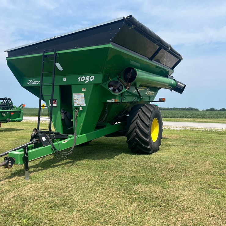 DEMCO 1050