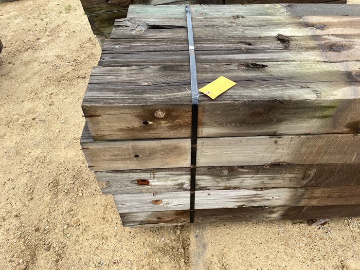#3628-•-bundle-of-used-guard-rail-posts-image-8