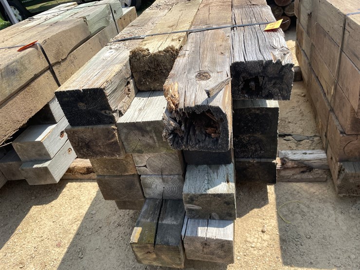 #3594-•-bundle-of-used-guard-rail-posts-image-9