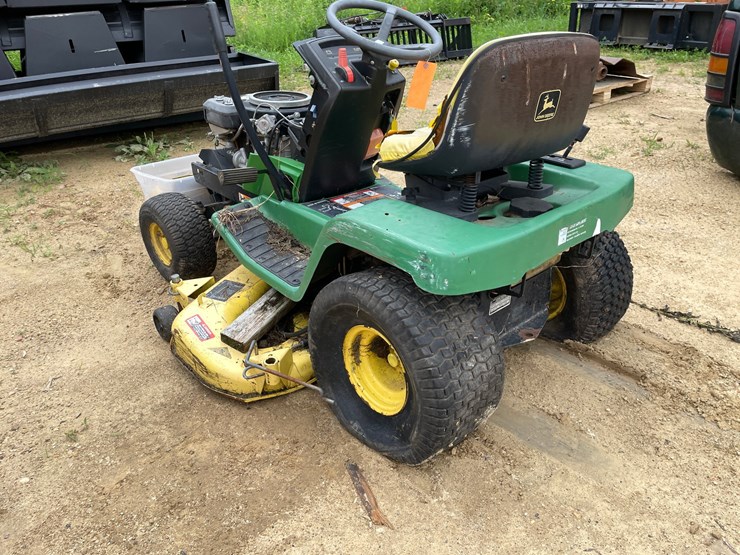 john-deere-lx172-image-5