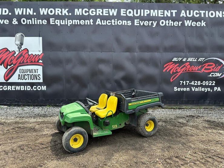 2014-john-deere-gator-tx-image-1