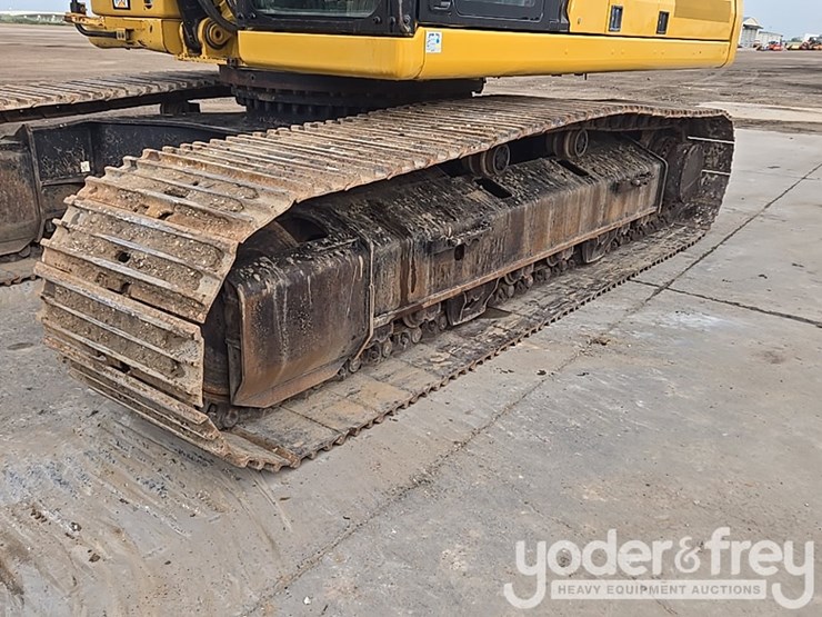 2019-caterpillar-336-image-9