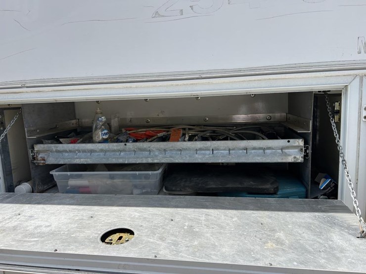 2007-chevrolet-express-3500-image-15
