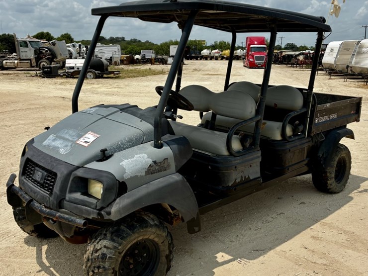 club-car-carryall-1700-image-1