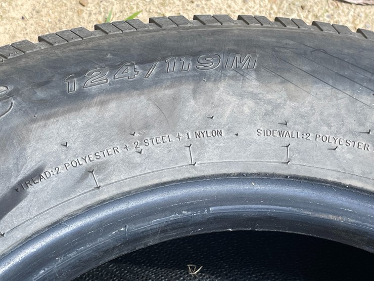 #3586-•-(3)-3t235/8r16-trailer-tires-image-7