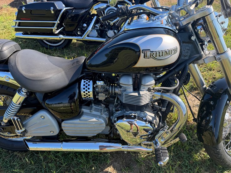 #108-•-2002-triumph-americain-motorcycle-image-5