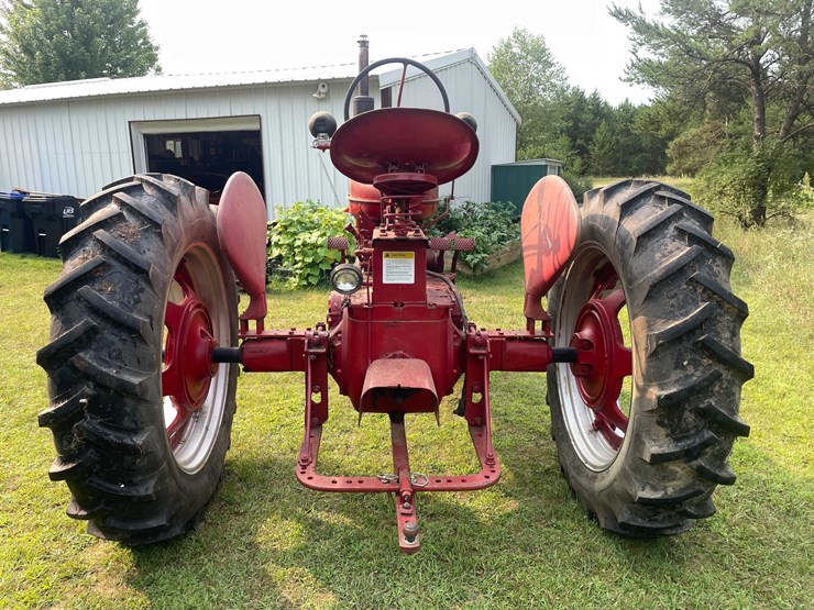 #5700-•-1947-mccormick-farmall-international-harvester-image-6