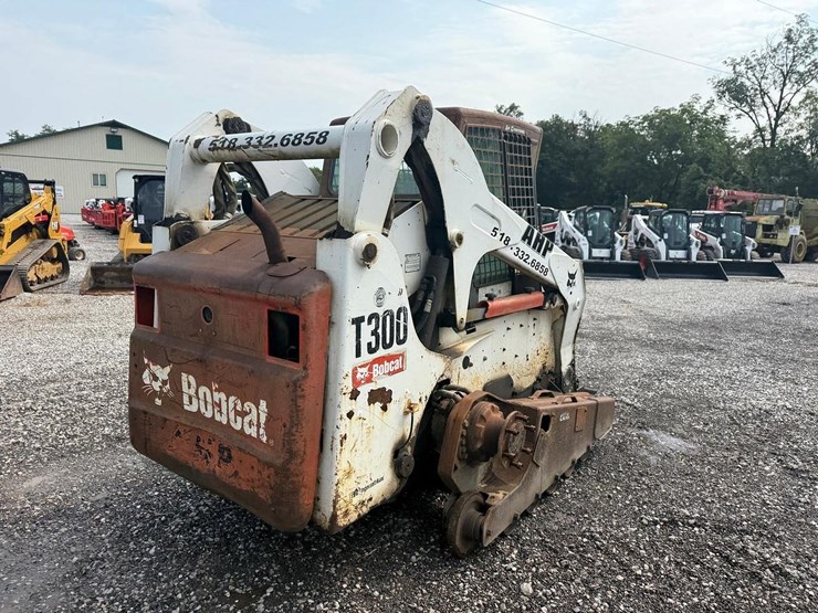 bobcat-t300-image-4