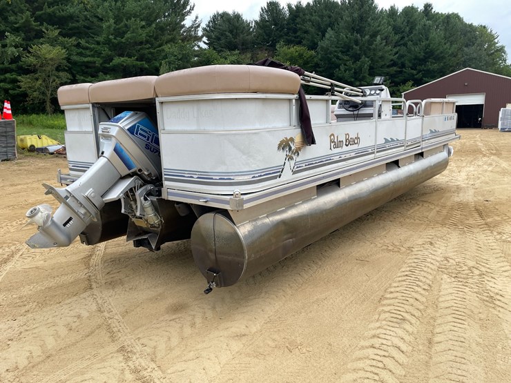 #1217-•-1980-palm-beach-24'-potoon-boat-(has-wi-title)-image-5