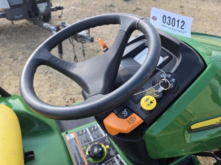 john-deere-x570-image-14