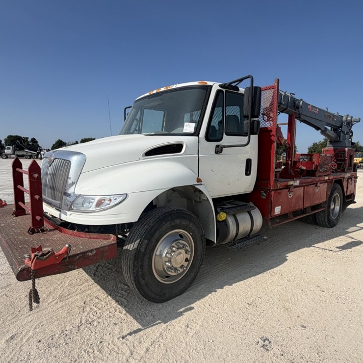 2018 INTERNATIONAL DURASTAR 4300