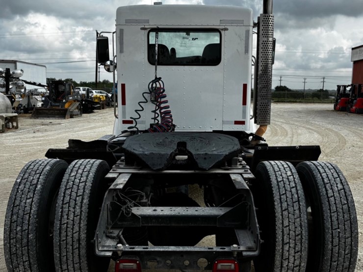 2019-kenworth-t370-image-5