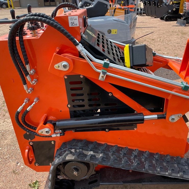 #5599 • 2026 Mini Skid Steer Loader ATS-T460 (Mosinee, WI)