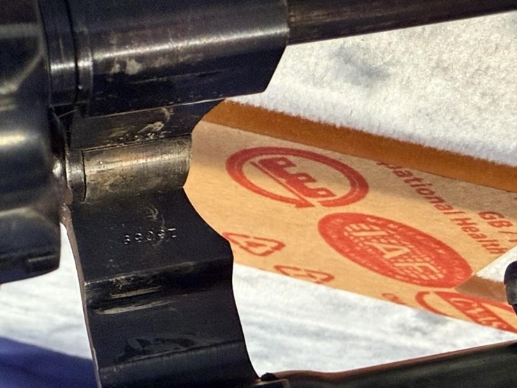 gs---smith-&-wesson-model-1937-revolver-image-5