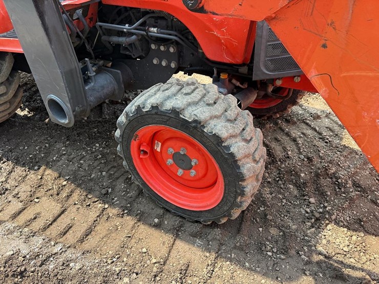 2022-kubota-b26-image-11
