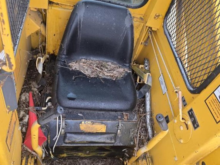 john-deere-570-image-14