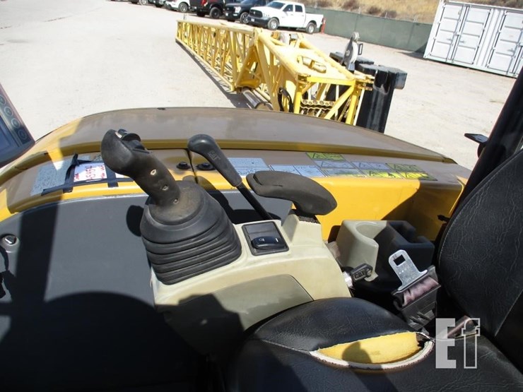 2016-caterpillar-305.5e-image-7
