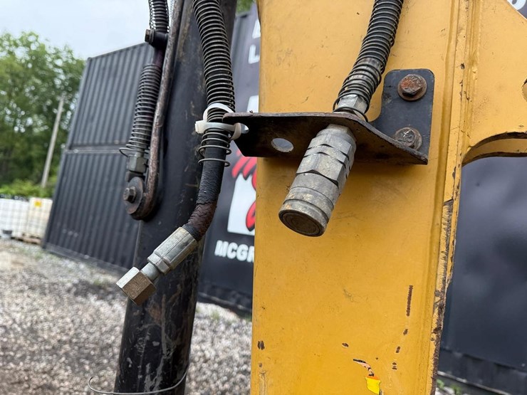 2015-caterpillar-304e2-cr-image-10