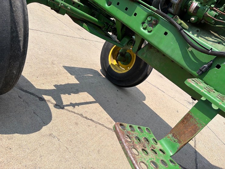 john-deere-4030-image-28