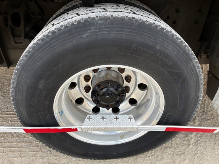 2020-kenworth-t270-image-13