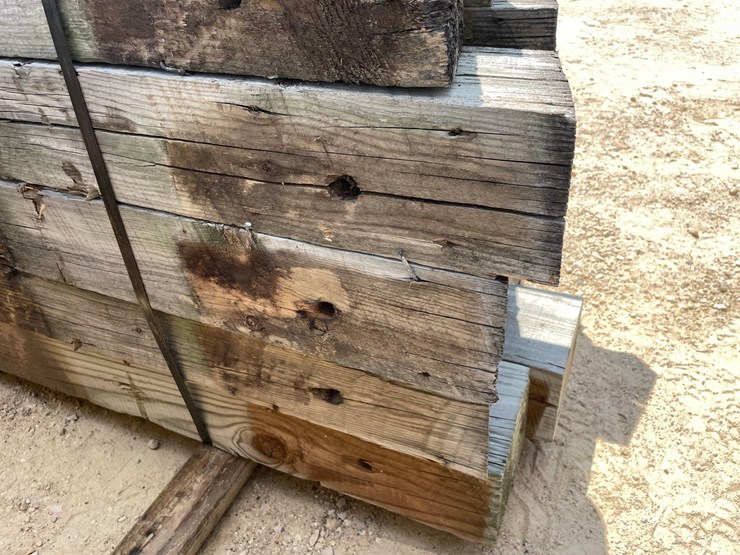 #3597-•-bundle-of-used-guard-rail-posts-image-10