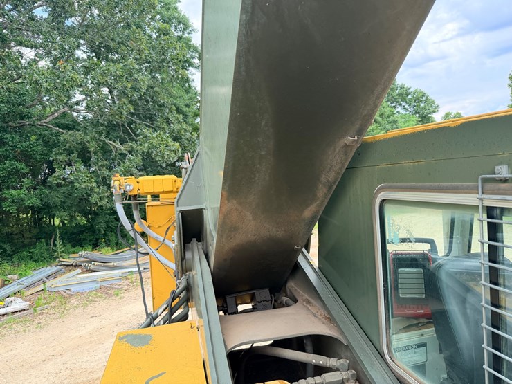 #24150-•-1992-p&h-mobile-35-ton-crane-image-56