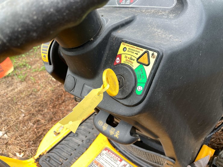 #5755-•-cub-cadet-riding-lawn-mower-ltx-1045-hydraulic-image-7