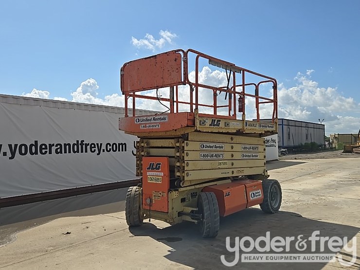 2017-jlg-4069le-image-1