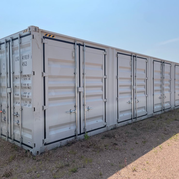 #5648 • 40' High Cube Container (Mosinee, WI)