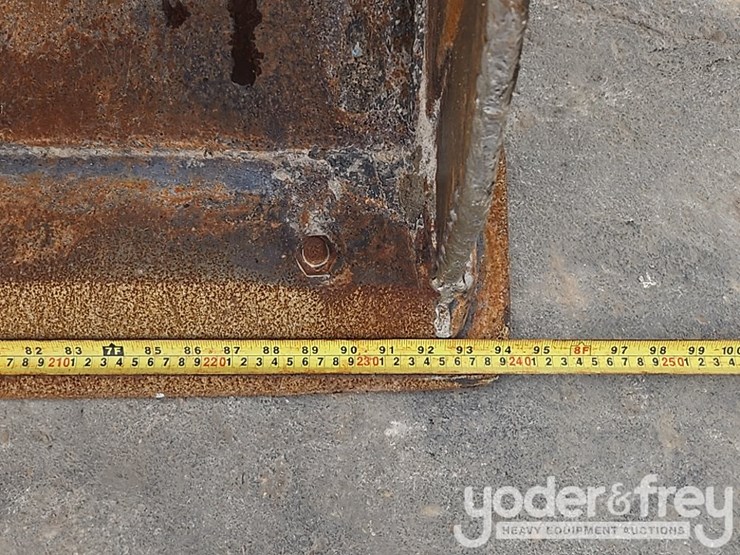 2014-deere-310sk-image-15