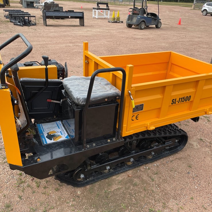 #5626 • SDLOOL J1500 Crawler Dumper With Seat (Mosinee, WI)
