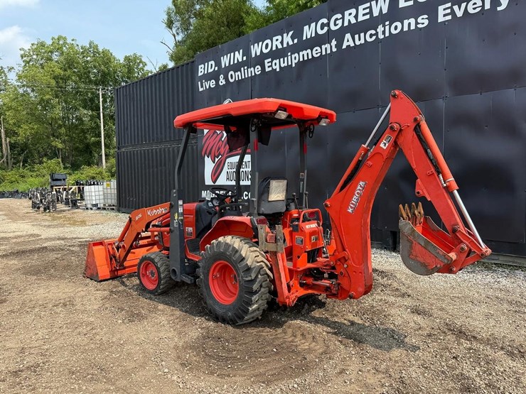 2022-kubota-b26-image-2
