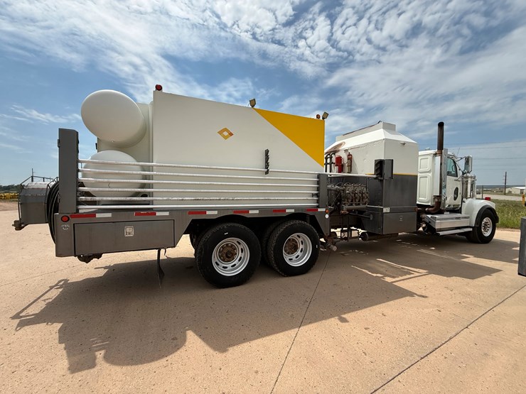 2009-western-star-4900-image-5