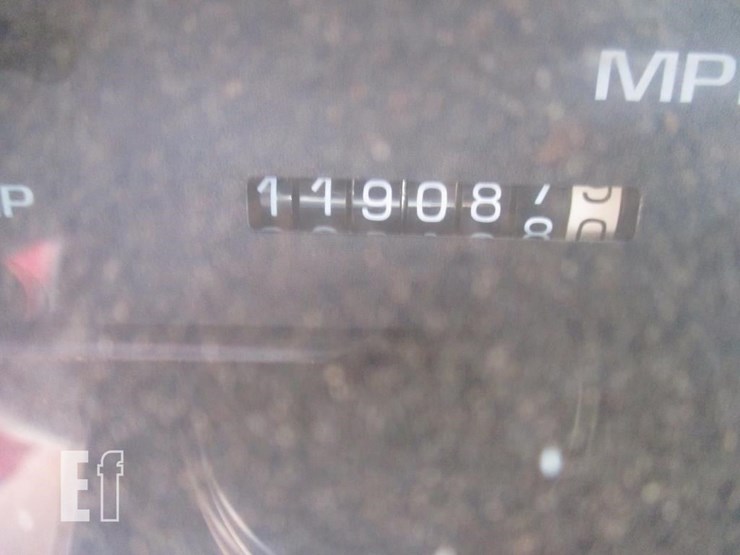 1999-chevrolet-tahoe-image-18