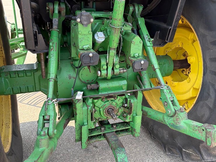 john-deere-4450-image-31